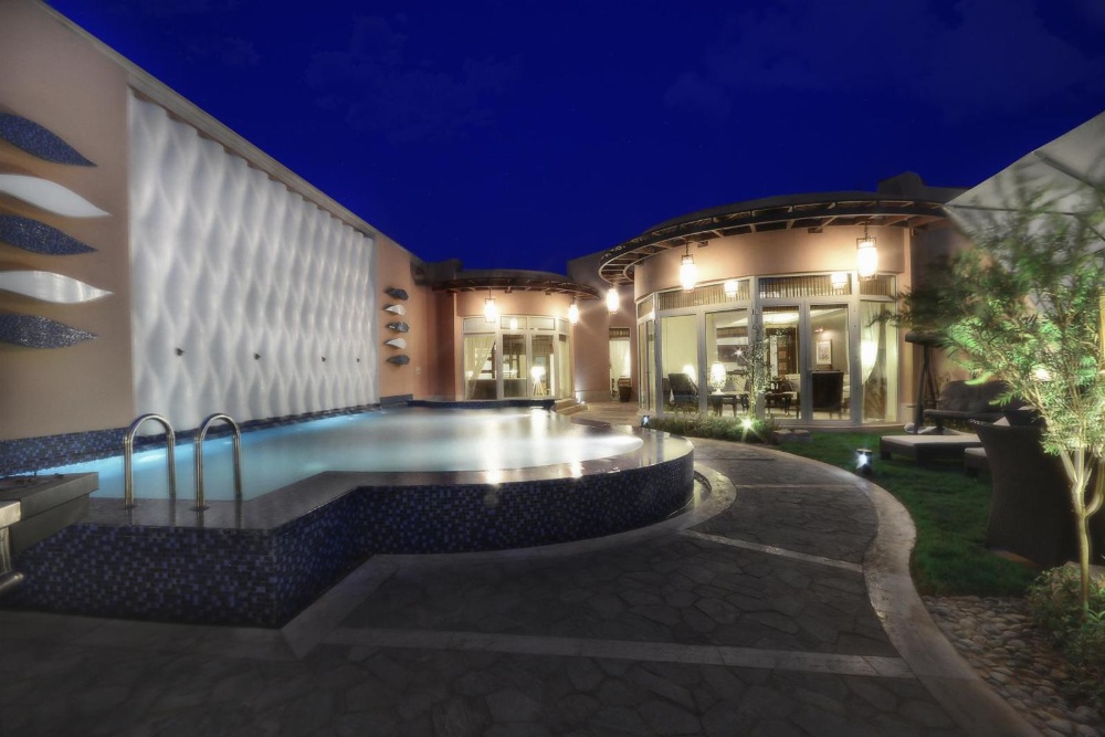 Goot Resorts Main image